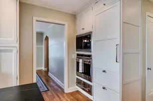 225 Kensington Dr, Madison, WI 53704 - Photo 18