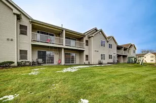 941 Park St, Oregon, WI 53575 - Photo 6