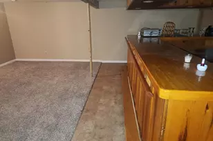 881 Ellis Ave, Baraboo, WI 53913 - Photo 12