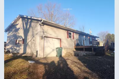 881 Ellis Avenue, Baraboo, WI 53913 - Photo 2