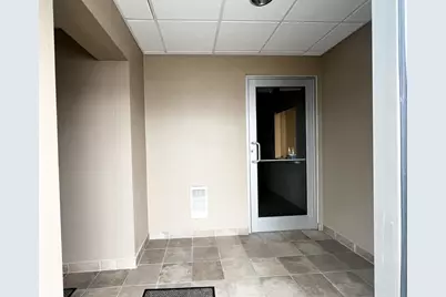 809 Park Avenue #2, Beaver Dam, WI 53916 - Photo 2