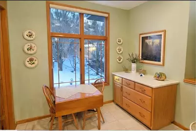 28 Deer Point Trail, Madison, WI 53719 - Photo 4