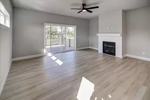 2901 Blue Grass Dr, Stoughton, WI 53589 - Photo 10