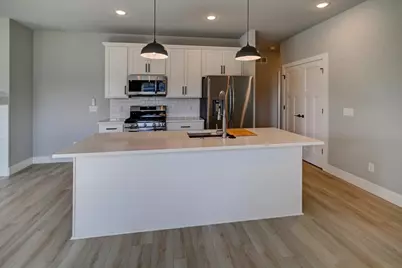 2901 Blue Grass Drive, Stoughton, WI 53589 - Photo 40