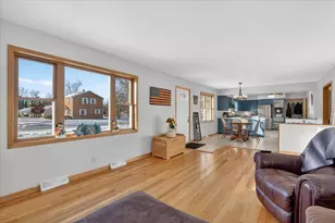 2000 Elizabeth St, Janesville, WI 53548 - Photo 10