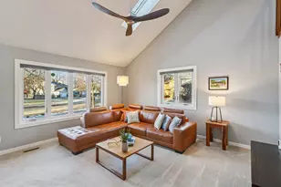 820 Spahn Dr, Waunakee, WI 53597 - Photo 6