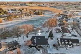 820 Spahn Dr, Waunakee, WI 53597 - Photo 2