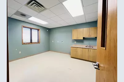 215 Corporate Drive #H1-2, Beaver Dam, WI 53916 - Photo 10