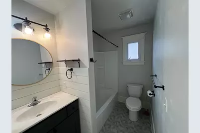 339 E Richland Street, Lone Rock, WI 53556 - Photo 8