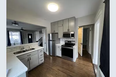 339 E Richland Street, Lone Rock, WI 53556 - Photo 2