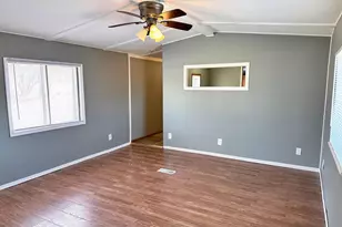 36 Joyce Ave, Prairie Du Chien, WI 53821 - Photo 8