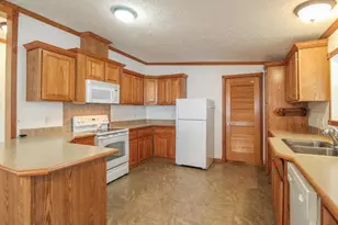 W9194 Ripley Rd, Cambridge, WI 53523 - Photo 6