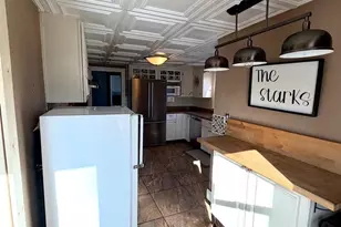 318 N 3rd St, Fort Atkinson, WI 53538 - Photo 14