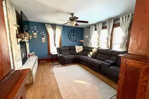 318 N 3rd St, Fort Atkinson, WI 53538 - Photo 36