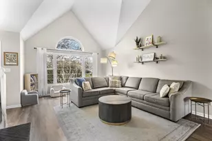 513 Bridlewood Ln, Watertown, WI 53094 - Photo 8