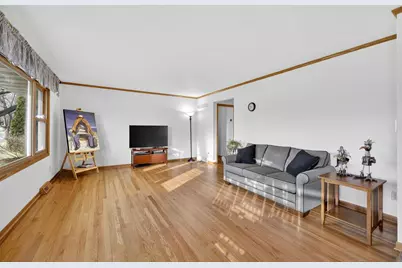 5110 Sherven Drive, Madison, WI 53716 - Photo 12