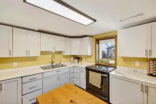 4346 Windflower Way, Madison, WI 53711 - Photo 8