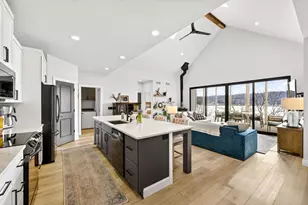 118 Palisade Ct, Merrimac, WI 53561 - Photo 8