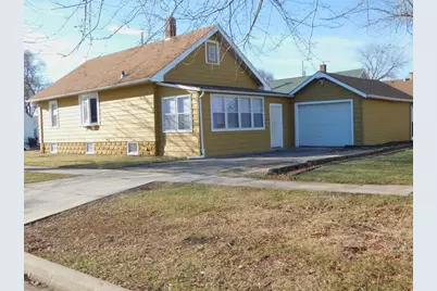 1025 Gerald Avenue, Beloit, WI 53511 - Photo 2