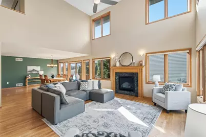 6809 Phil Lewis Way Way, Middleton, WI 53562 - Photo 8