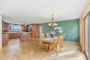 6809 Phil Lewis Way Way, Middleton, WI 53562 - Photo 16