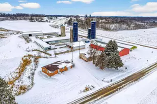 S4121 Crawford St, Baraboo, WI 53913 - Photo 36