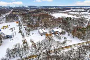 S4121 Crawford St, Baraboo, WI 53913 - Photo 46