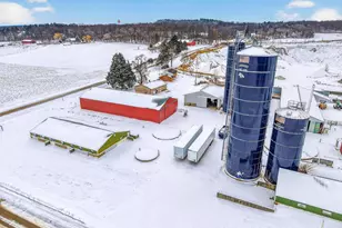 S4121 Crawford St, Baraboo, WI 53913 - Photo 38