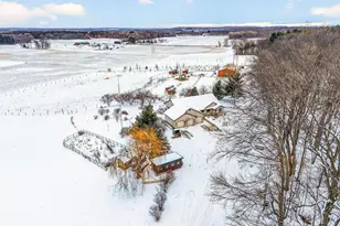 S4168 Crawford St, Baraboo, WI 53913 - Photo 54