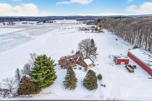 S4166 Crawford St, Baraboo, WI 53913 - Photo 58