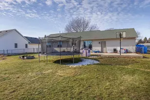 2210 N Wright Rd, Janesville, WI 53546 - Photo 8