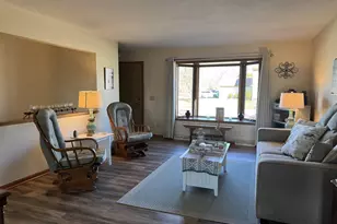 3730 Parkview Dr, Janesville, WI 53546 - Photo 2