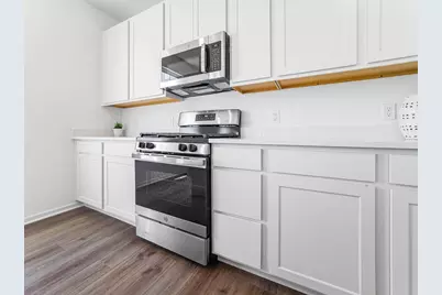 2809 Alpine Run #79, Stoughton, WI 53589 - Photo 14