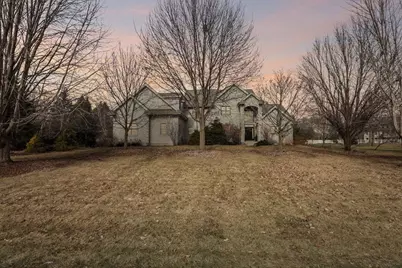 5654 Cobblestone Lane, Waunakee, WI 53597 - Photo 2