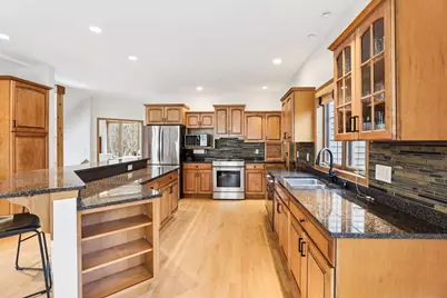 5654 Cobblestone Lane, Waunakee, WI 53597 - Photo 18