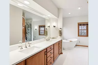 5654 Cobblestone Lane, Waunakee, WI 53597 - Photo 22