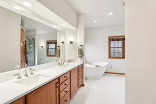 5654 Cobblestone Ln, Waunakee, WI 53597 - Photo 22