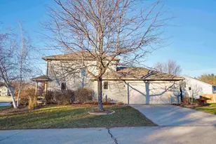 246 Concord Pl, Deerfield, WI 53531 - Photo 6