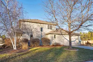 246 Concord Pl, Deerfield, WI 53531 - Photo 4