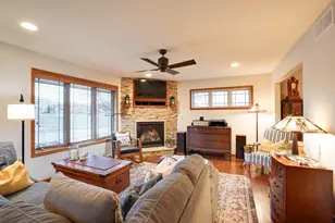 246 Concord Pl, Deerfield, WI 53531 - Photo 10