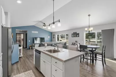 1035 Bluegrass Trail, Waterloo, WI 53594 - Photo 8