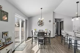 1035 Bluegrass Trl, Waterloo, WI 53594 - Photo 10