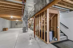 1035 Bluegrass Trl, Waterloo, WI 53594 - Photo 46