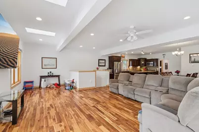 7428 South Avenue, Middleton, WI 53562 - Photo 12