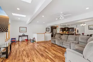 7428 South Ave, Middleton, WI 53562 - Photo 12