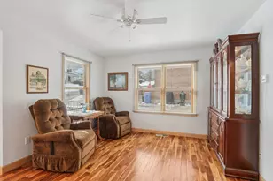 7428 South Ave, Middleton, WI 53562 - Photo 6