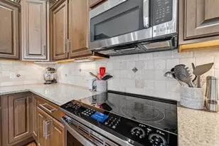 441 Grandview Dr, Waunakee, WI 53597 - Photo 14