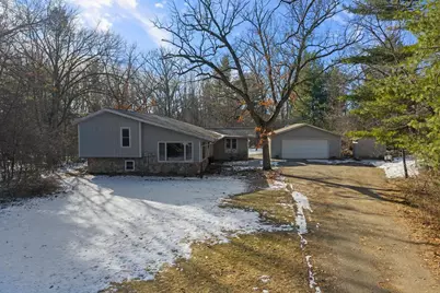 144 Meadowview Drive, Baraboo, WI 53913 - Photo 40