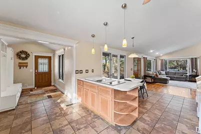 144 Meadowview Drive, Baraboo, WI 53913 - Photo 12