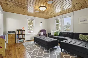 625 S Madison St, Stoughton, WI 53589 - Photo 12